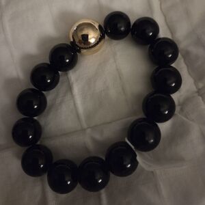 Black and Gold Accent Beaded Bracelet